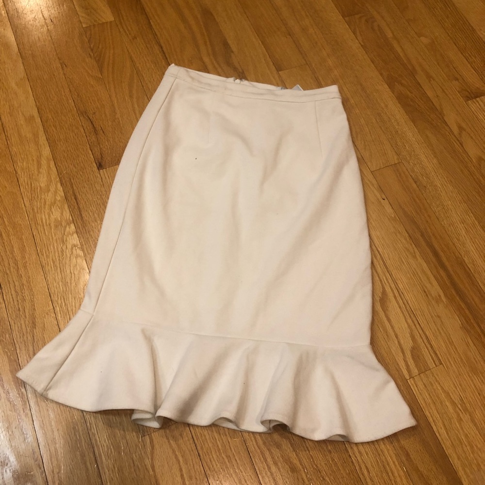 🆕 skirt